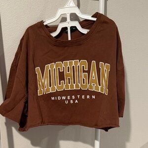 SHEIN Brown Cropped Tee with Gold Lettering